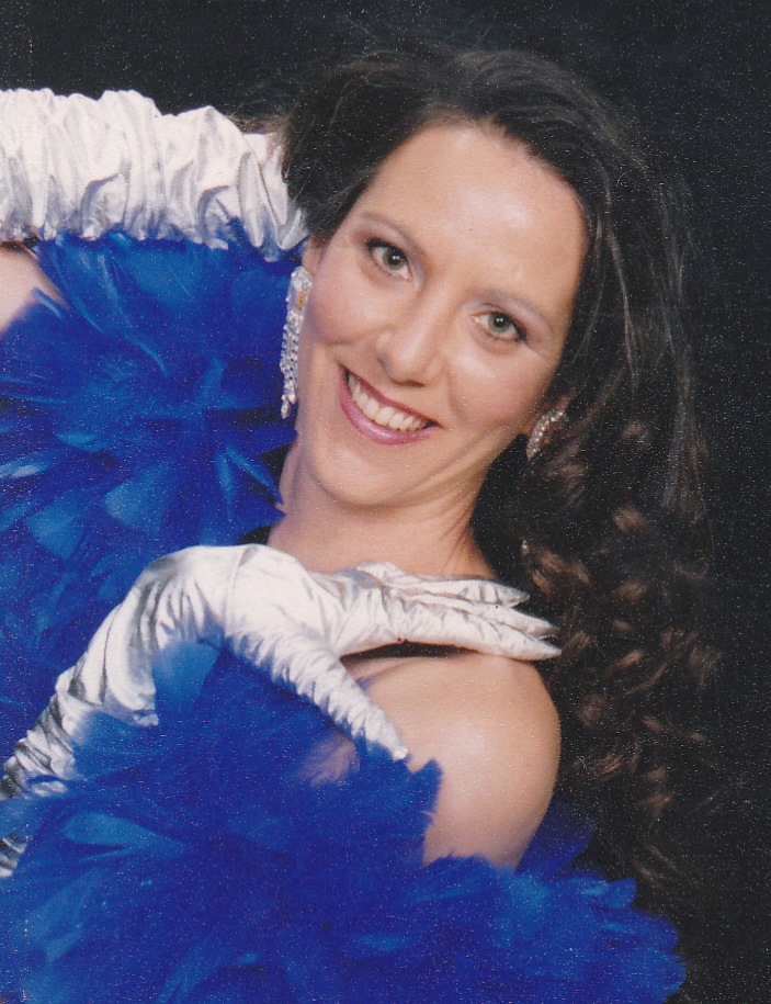 Throwback Thursday Remember Glamour Shots? W. Va. Fur and Root